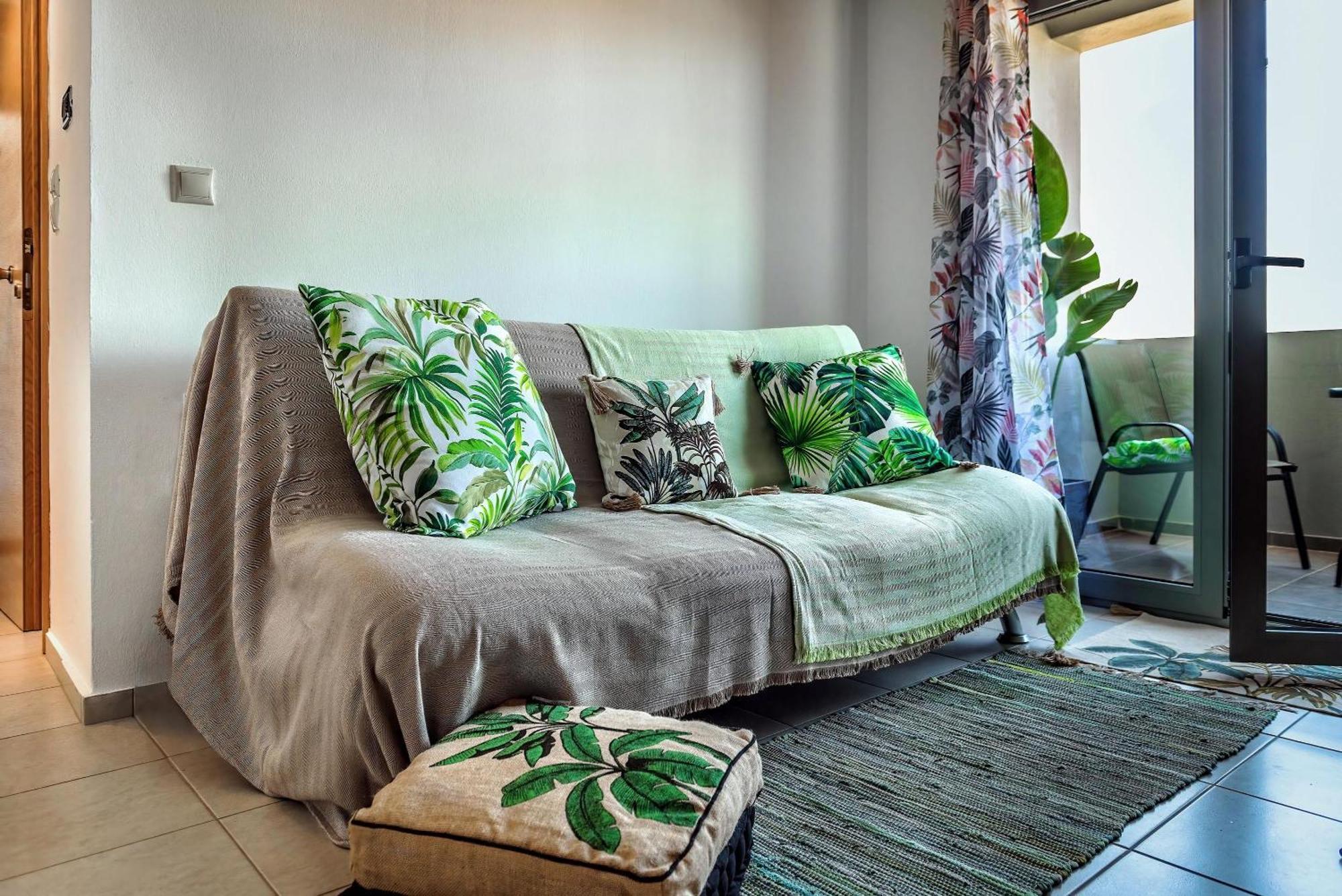 Euphoria Apartment Mastambas