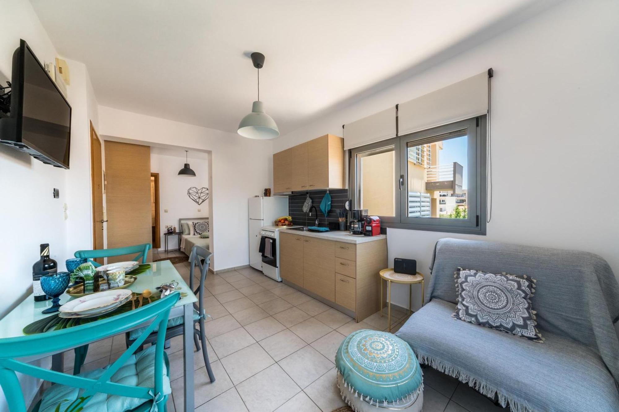 Apartment Euphoria Mastambas