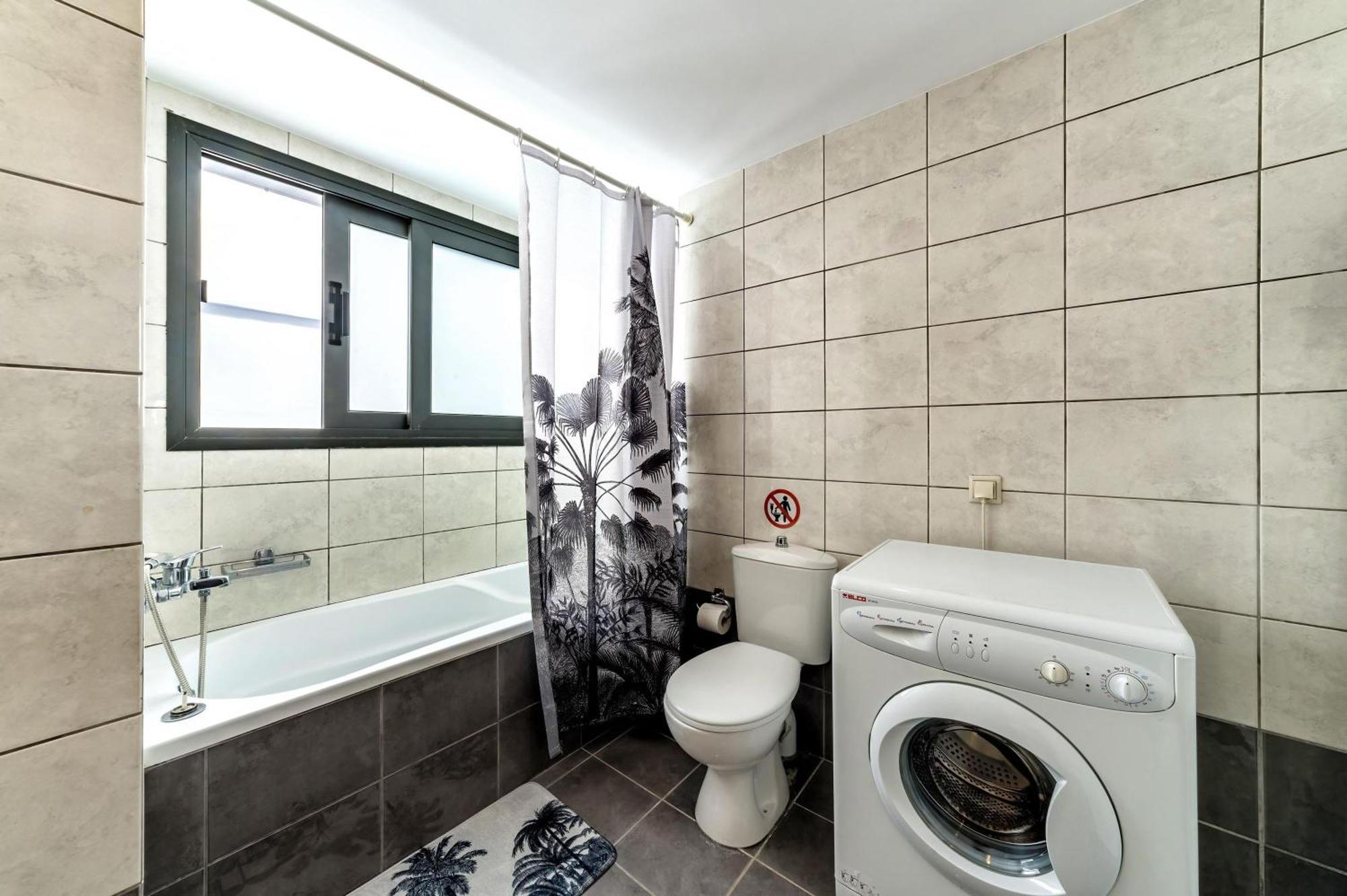 Euphoria Apartment Mastambas